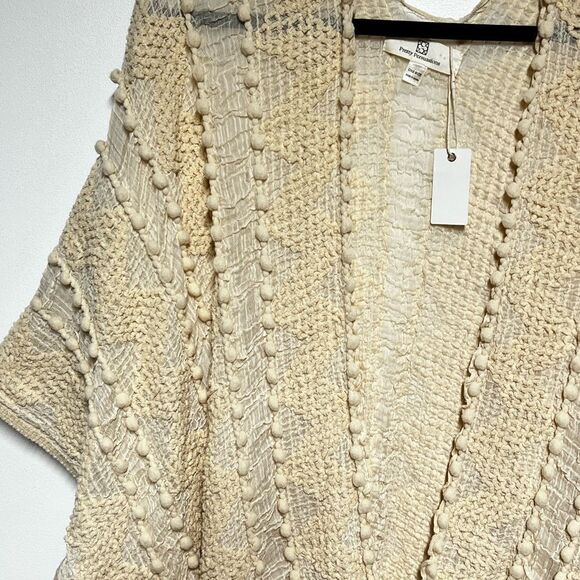 NWT Pretty Persuasions luxurious cream pompom kimono cape wrap One Size - Picture 7 of 8